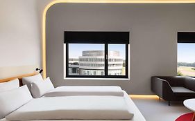 Vienna House by Wyndham Ernst Leitz Wetzlar
